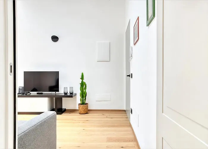 Hostmate - - Pastrengo - Isola Milan